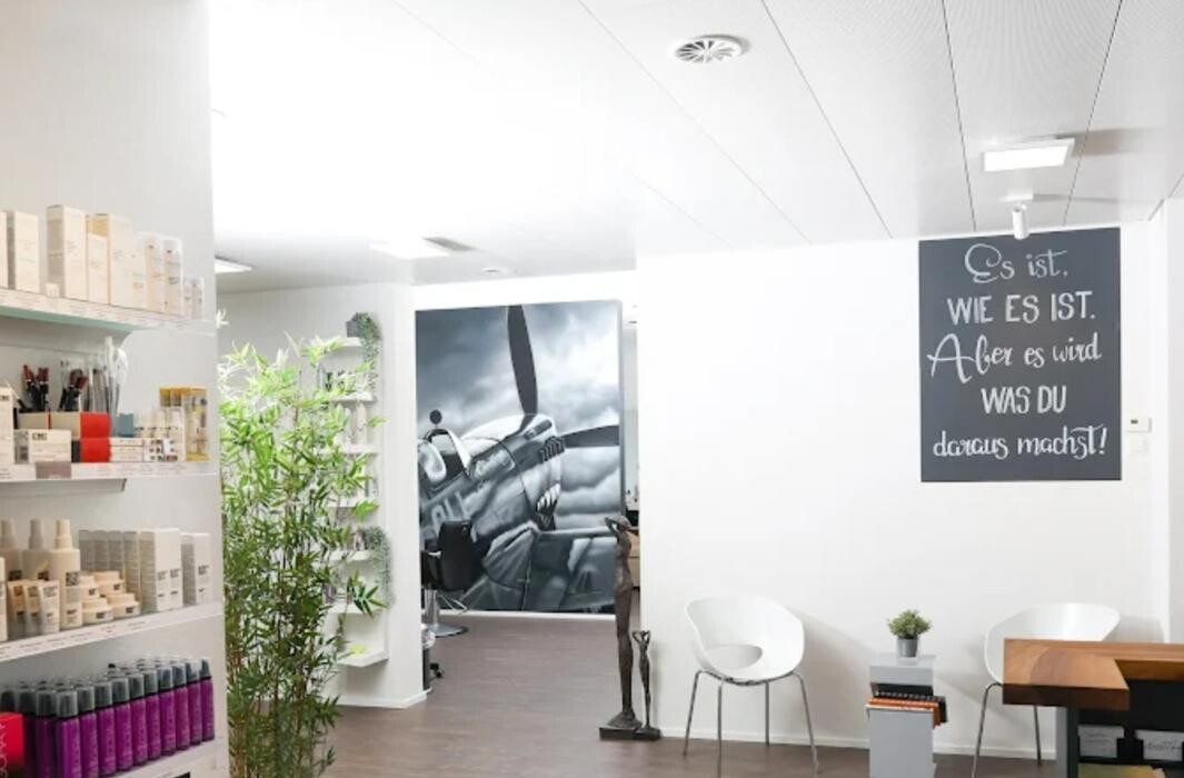 Bilder HaarMonie Lotzwil GmbH