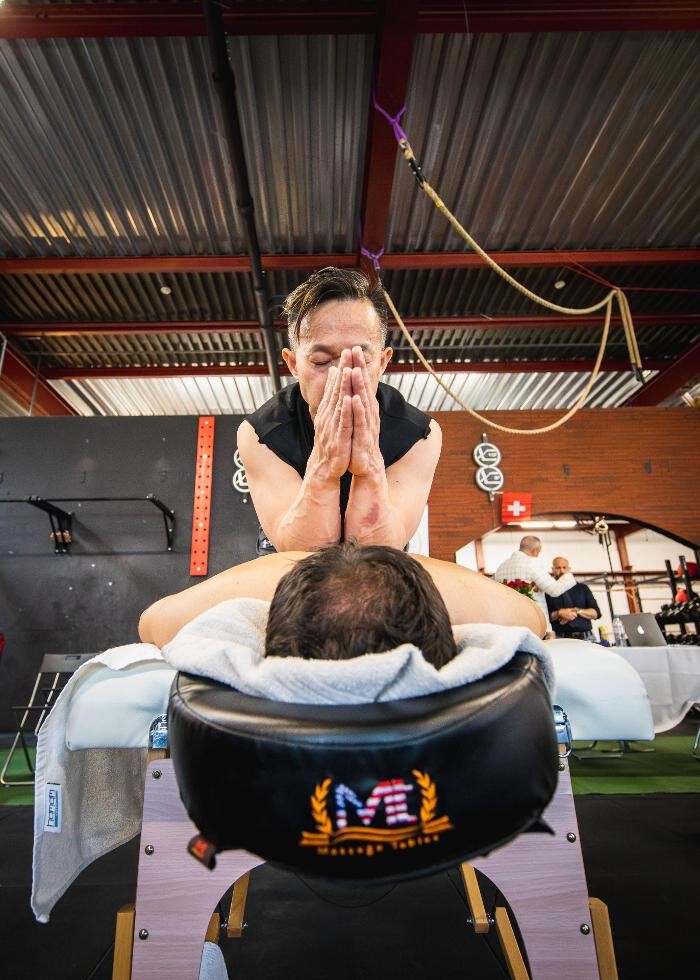 Bilder healwell Massage Zurich Sihlcity | Krankenkasse Anerkannt | Transformation Therapy Method