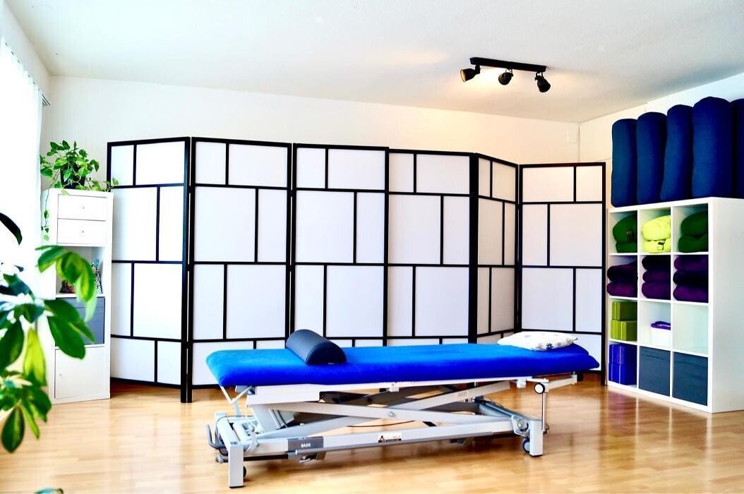 Bilder Hands 4 Balance