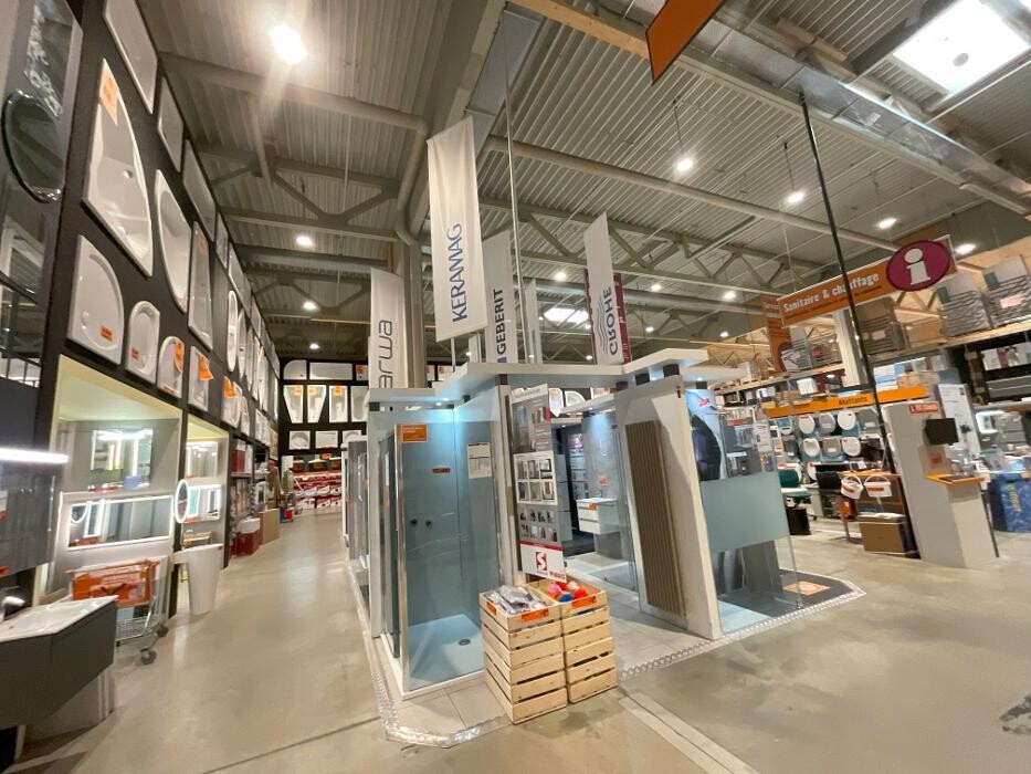 Bilder Salles de bains & sanitaires HORNBACH Etoy