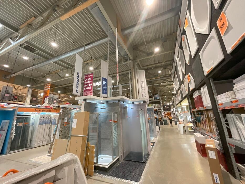 Bilder Salles de bains & sanitaires HORNBACH Etoy