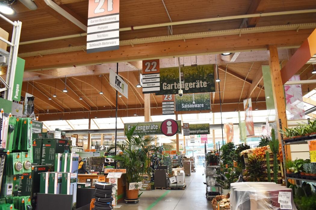 Bilder Gartencenter HORNBACH Luzern-Littau