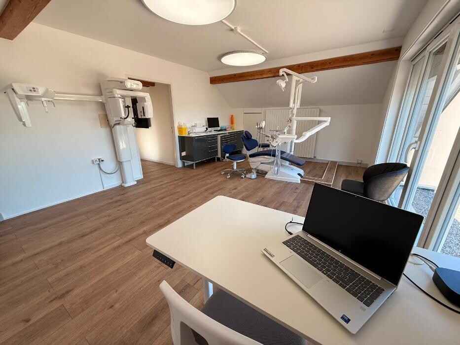 Bilder Cabinet Dentaire PROXIDENT - Saint-Aubin-Sauges / NE