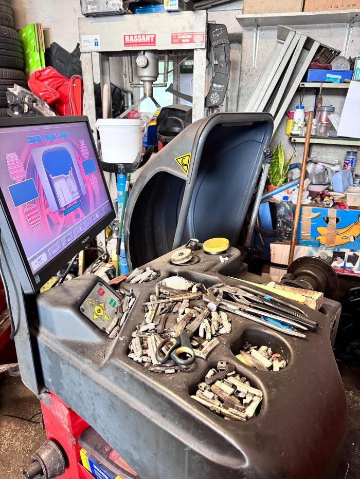 Bilder Garage Auto-Service