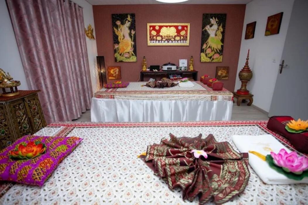 Bilder Manora Wellness & Thai Massagen