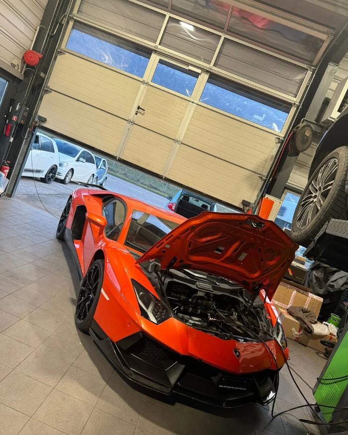 Bilder Garage Universtyle Auto Zuka