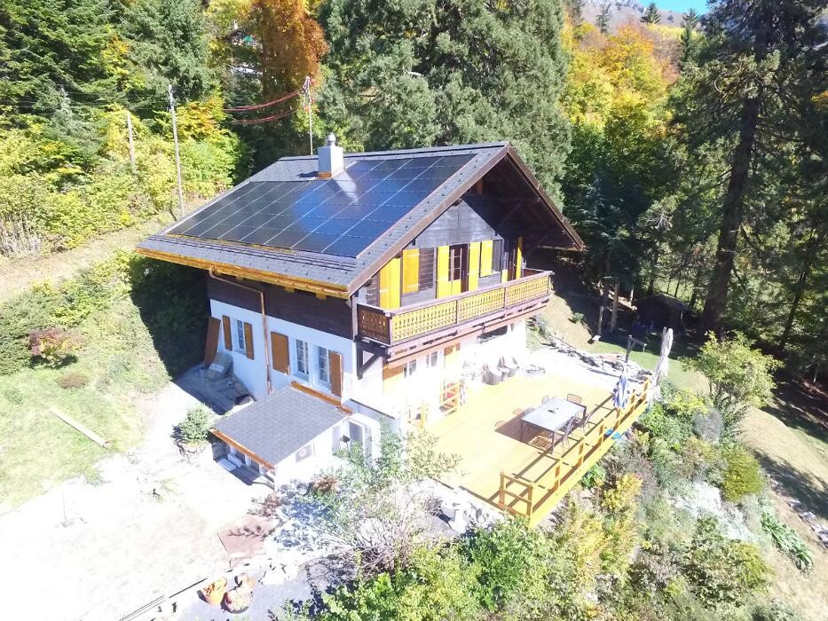 Bilder Despond Entreprises Sàrl Ferblanterie, couverture, Tavillons