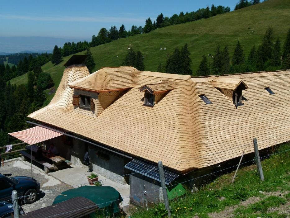 Bilder Despond Entreprises Sàrl Ferblanterie, couverture, Tavillons