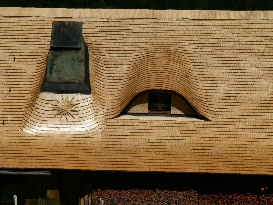 Bilder Despond Entreprises Sàrl Ferblanterie, couverture, Tavillons