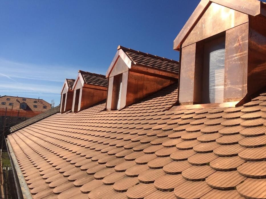 Bilder Despond Entreprises Sàrl Ferblanterie, couverture, Tavillons