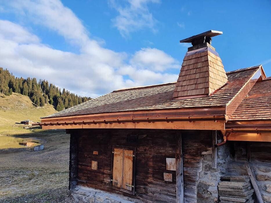 Bilder Despond Entreprises Sàrl Ferblanterie, couverture, Tavillons