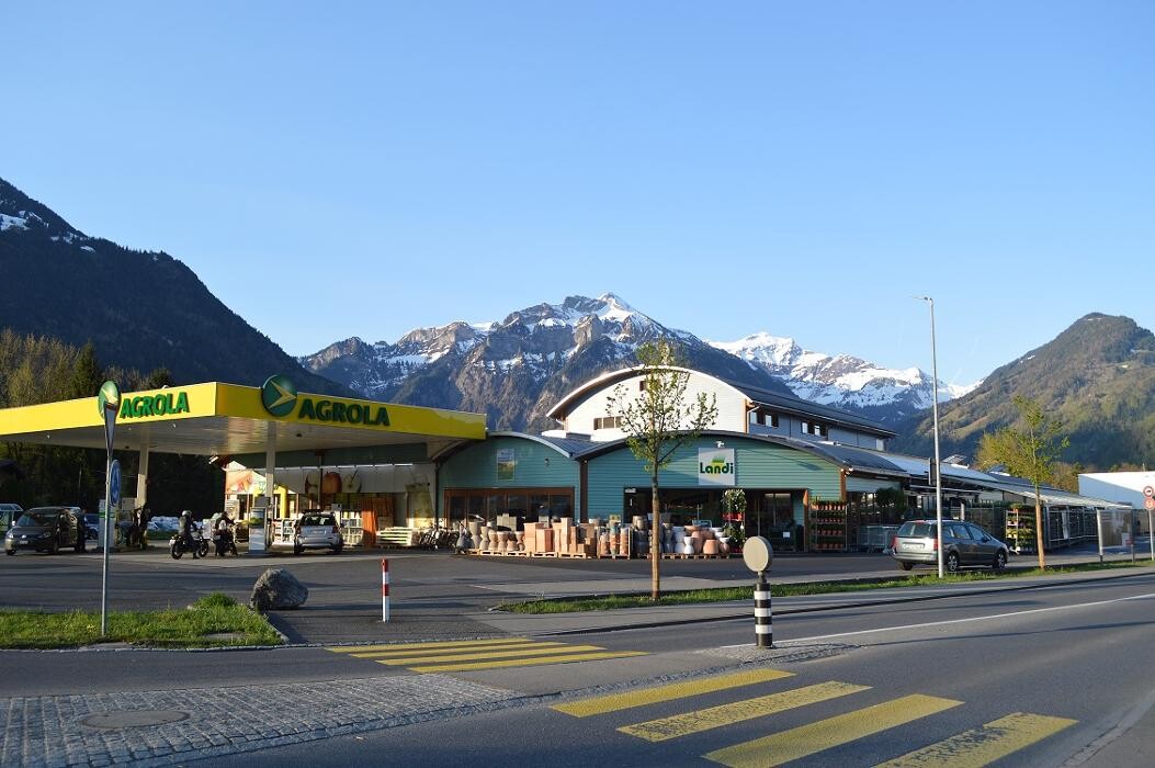 Bilder LANDI Jungfrau AG