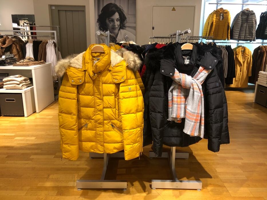 Bilder BAYARD CO LTD WOMEN