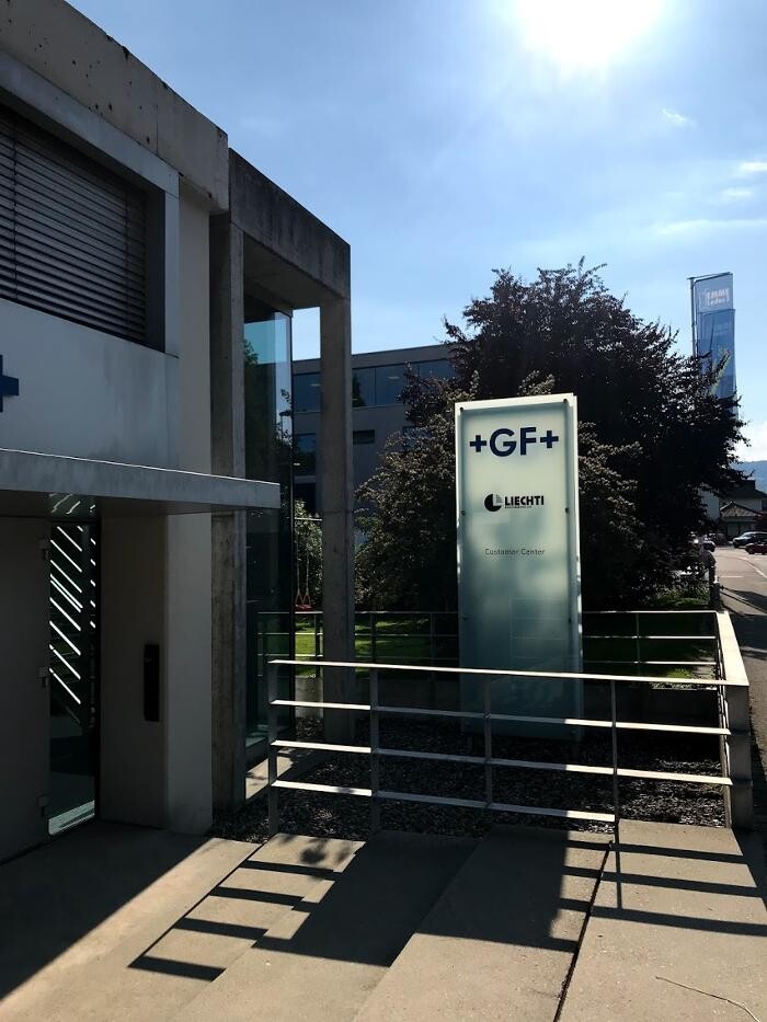 Bilder United Machining Mill AG · LIECHTI