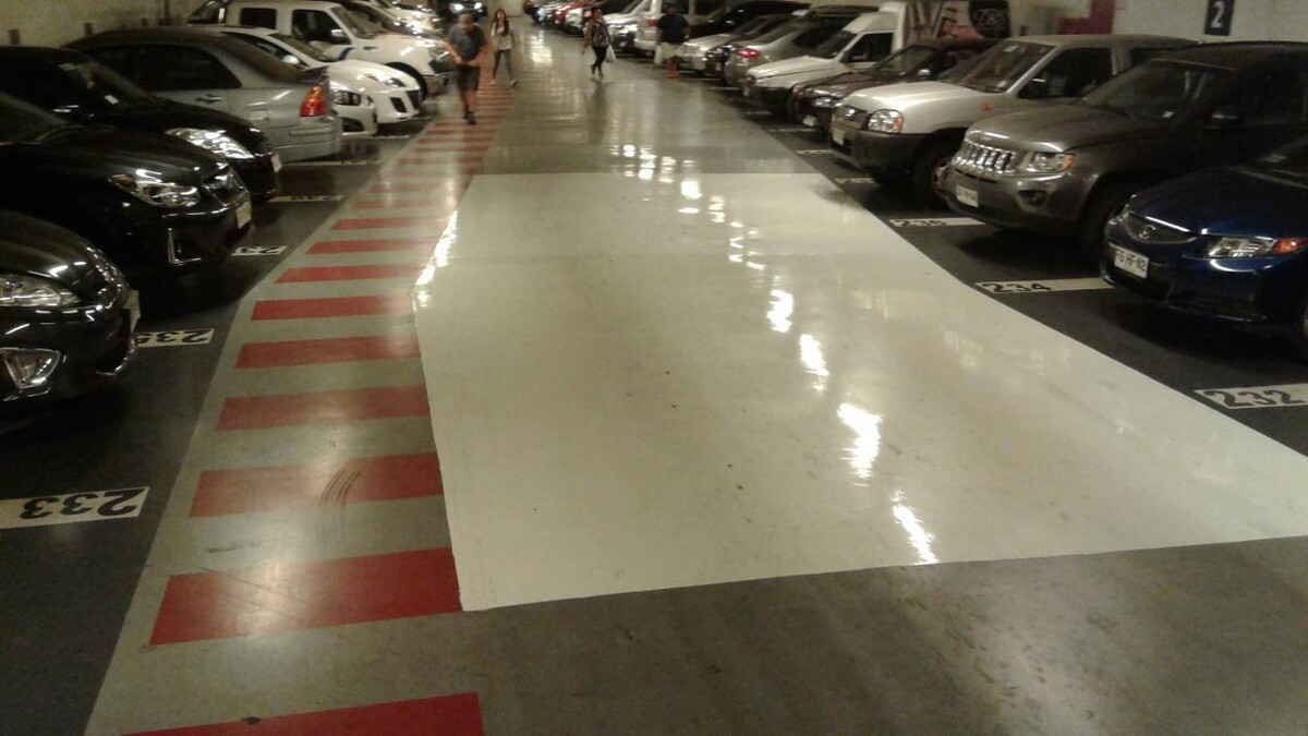 Images Estacionamiento Saba Plaza de Armas