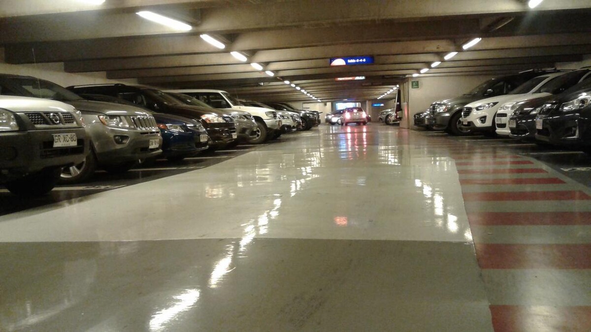 Images Estacionamiento Saba Plaza de Armas
