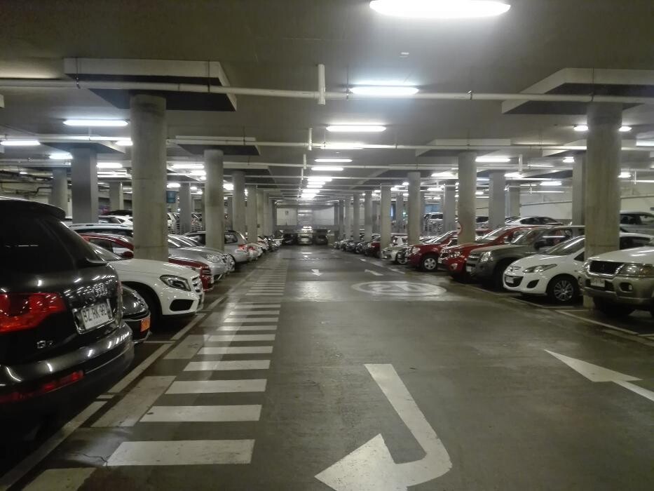 Images Estacionamiento Saba Pl. de la Ciudadanía