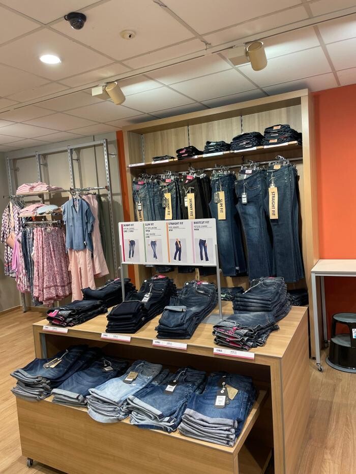 Bilder JEANS FRITZ
