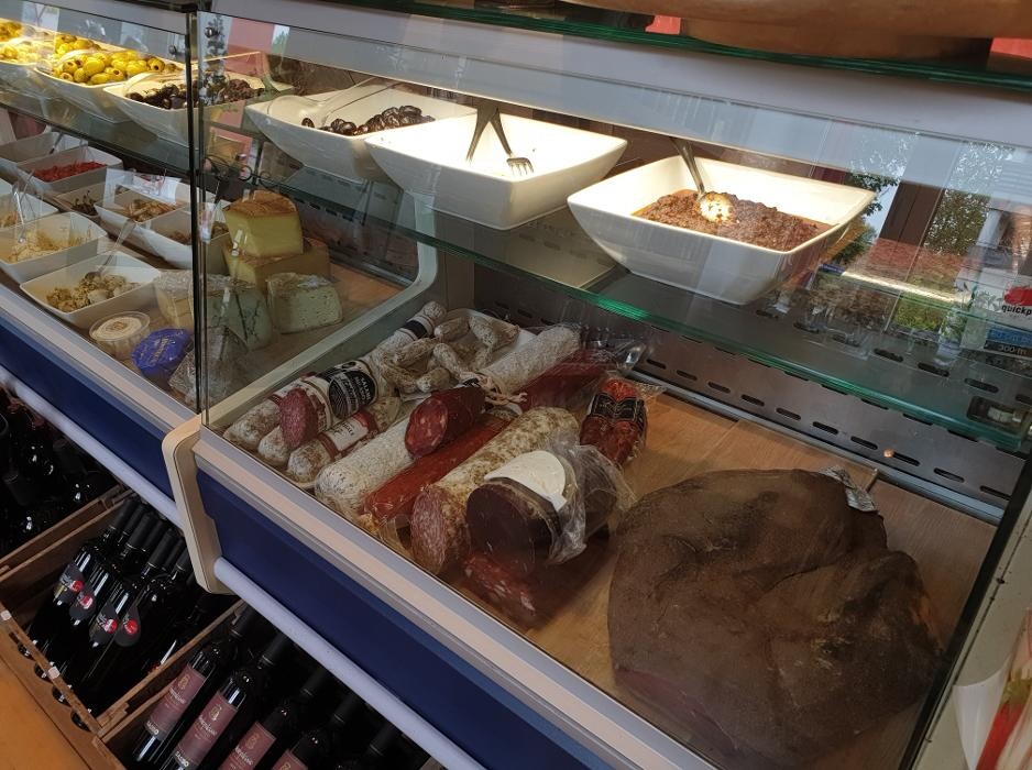 Bilder Viticula Wein und Feinkost Silke Pfeiffer