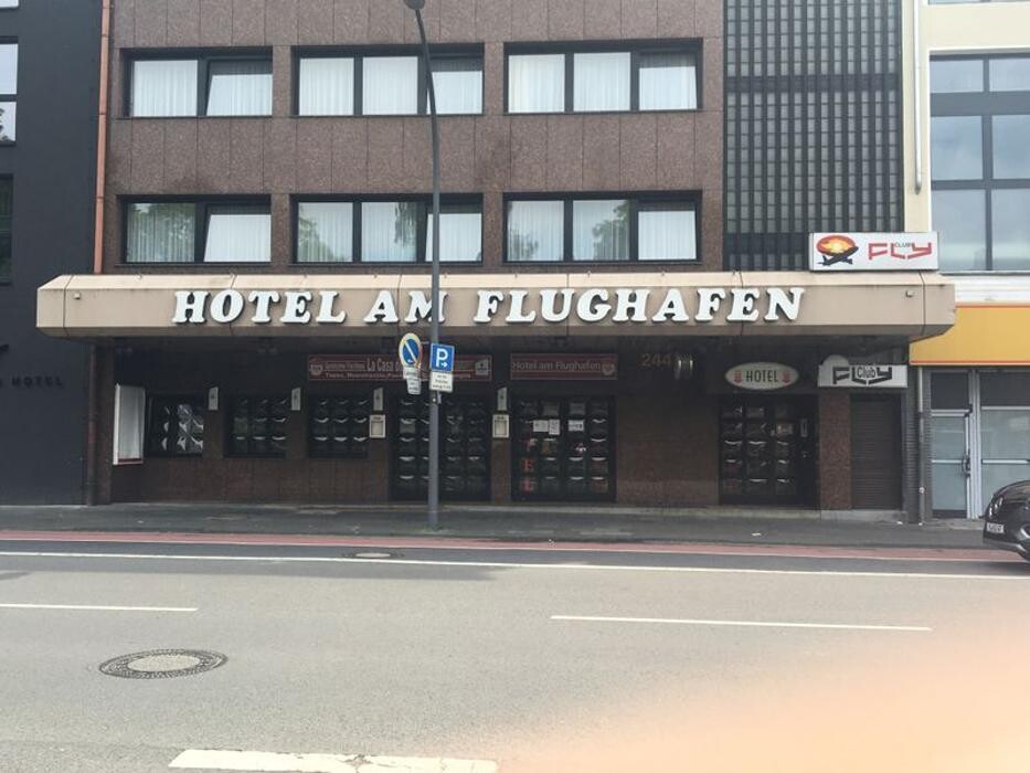 Hotel am Flughafen Logo