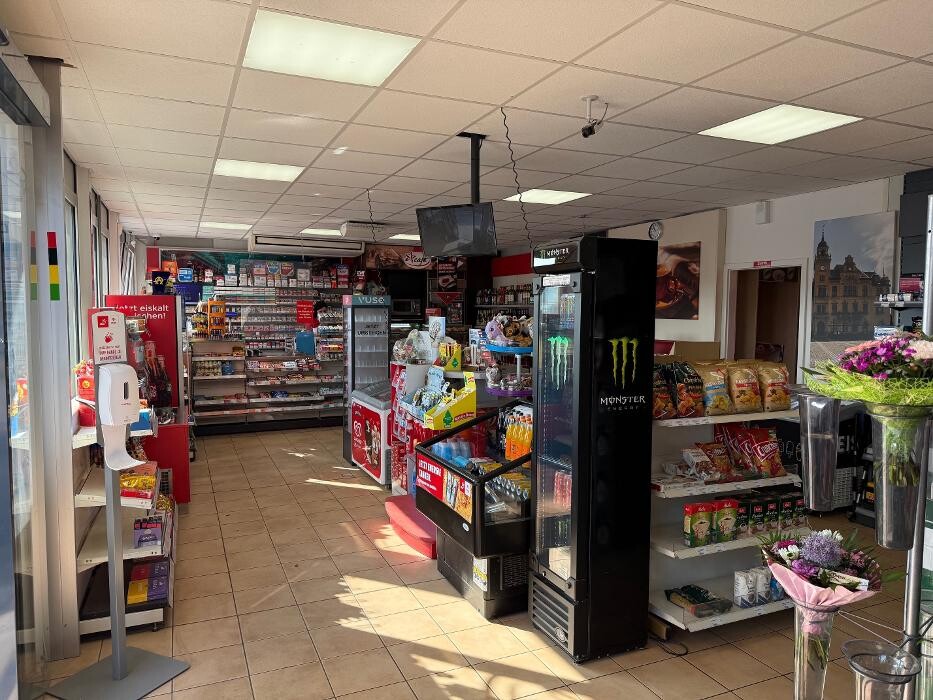 Bilder star Tankstelle