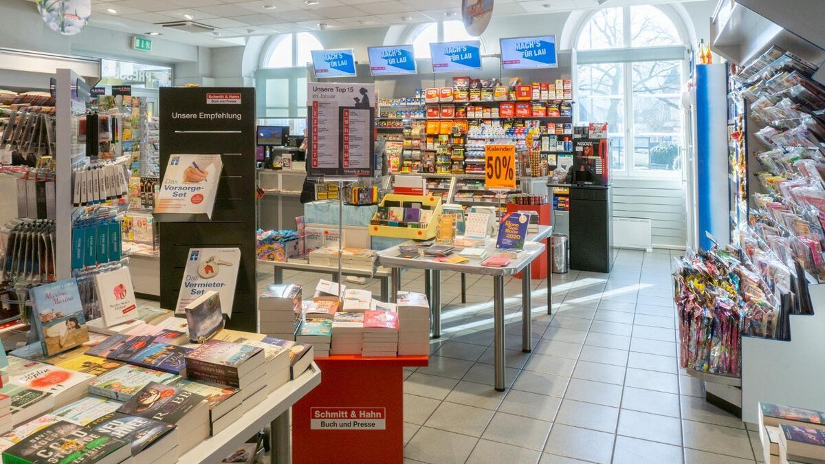 Bilder Schmitt & Hahn Buch und Presse im Bahnhof Eberbach