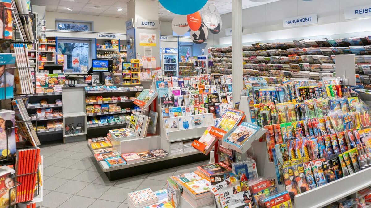 Bilder Schmitt & Hahn Buch und Presse im Bahnhof Bühl