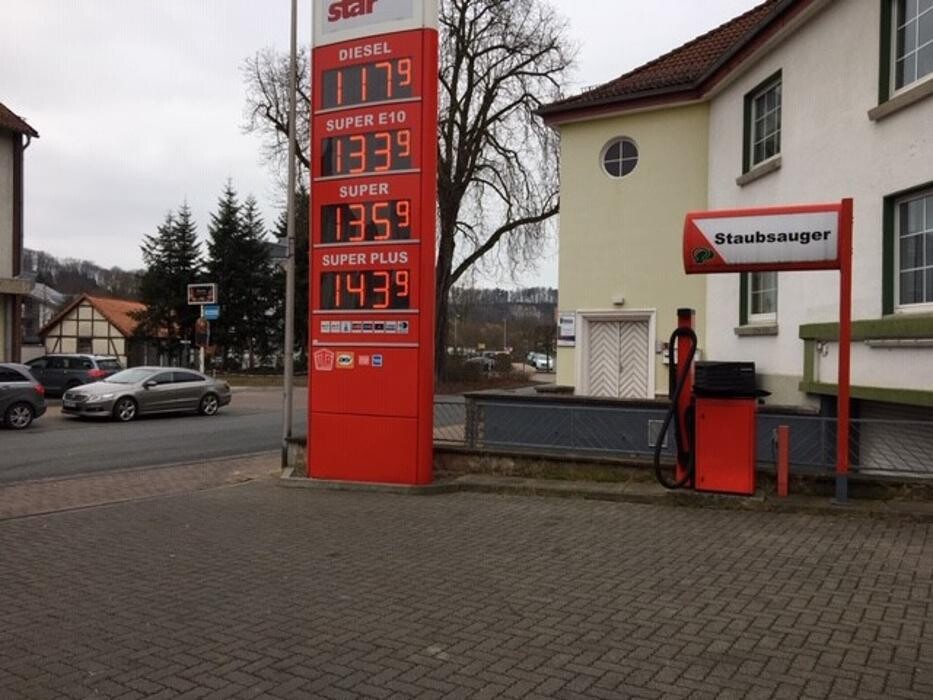 Bilder star Tankstelle