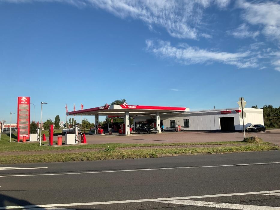 Bilder ORLEN Tankstelle