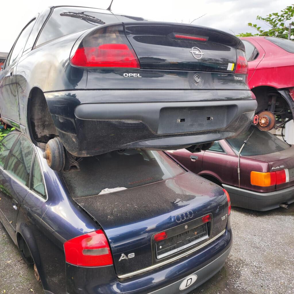 Bilder Autoverwertung Vester