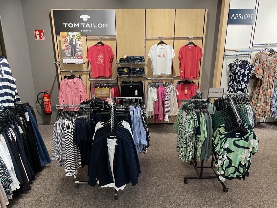 Bilder AWG Mode Center Krumbach (Schwaben)