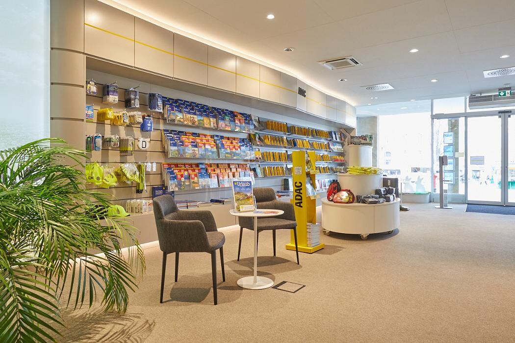 Bilder ADAC & Reisebüro Darmstadt