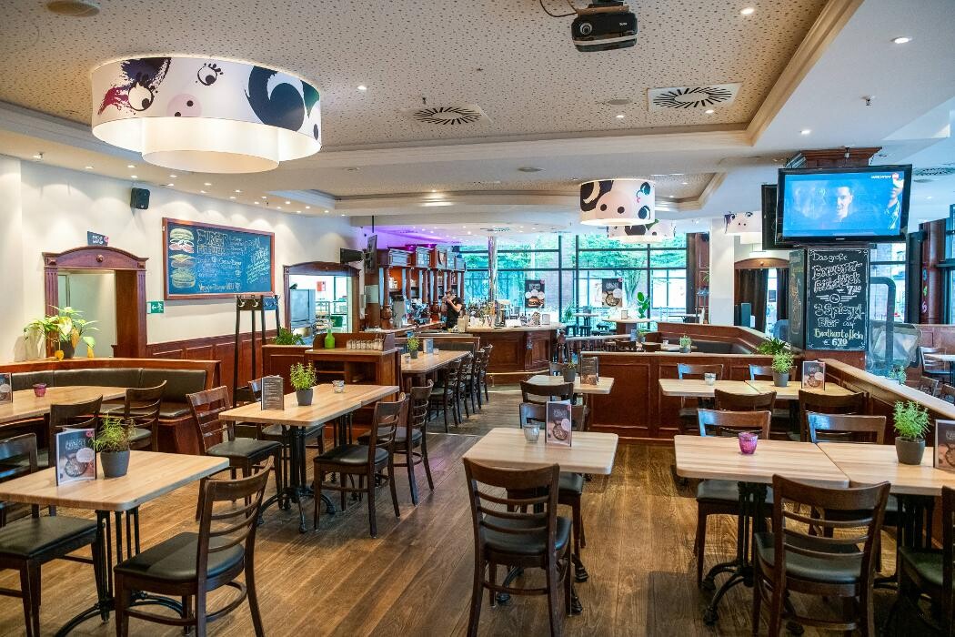 Bilder Schweinske Restaurant in Hamburg Rahlstedt - Schnitzel, Currywurst & Frühstück