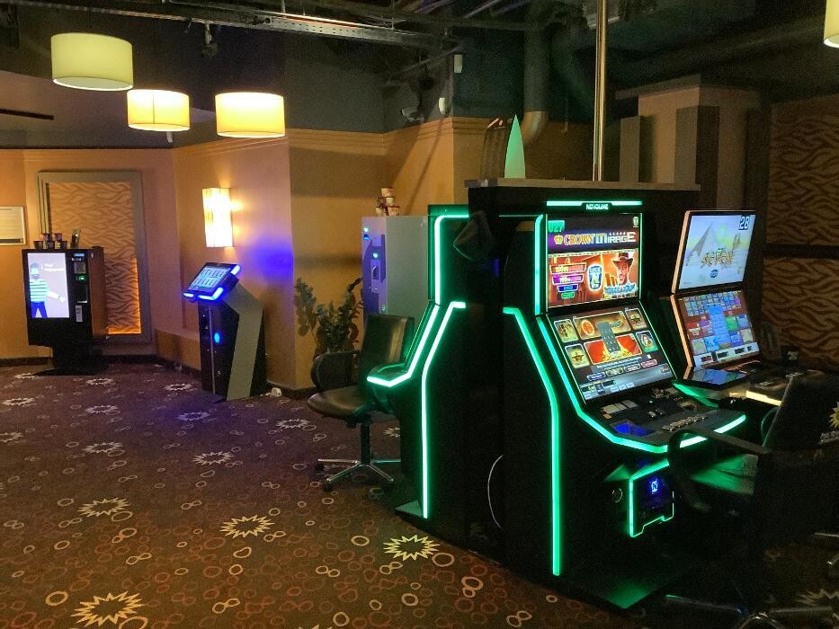 Bilder MERKUR SPIELHALLE München