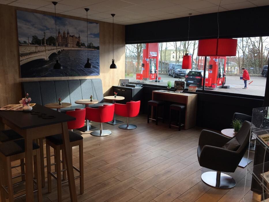 Bilder ORLEN Tankstelle