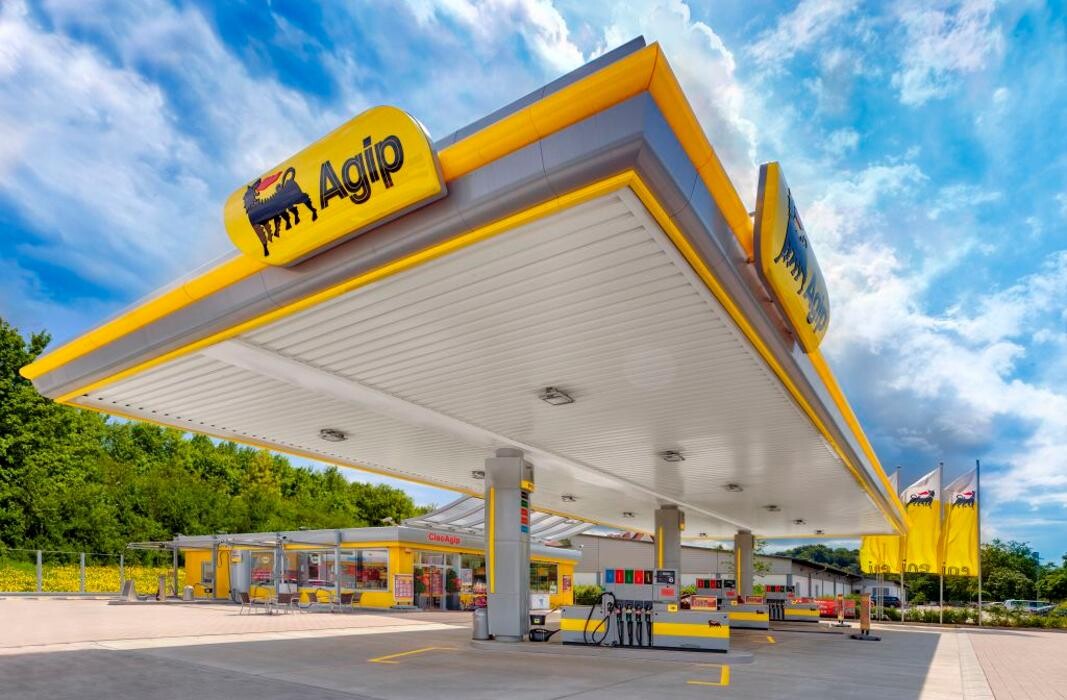 Bilder Agip Service Station