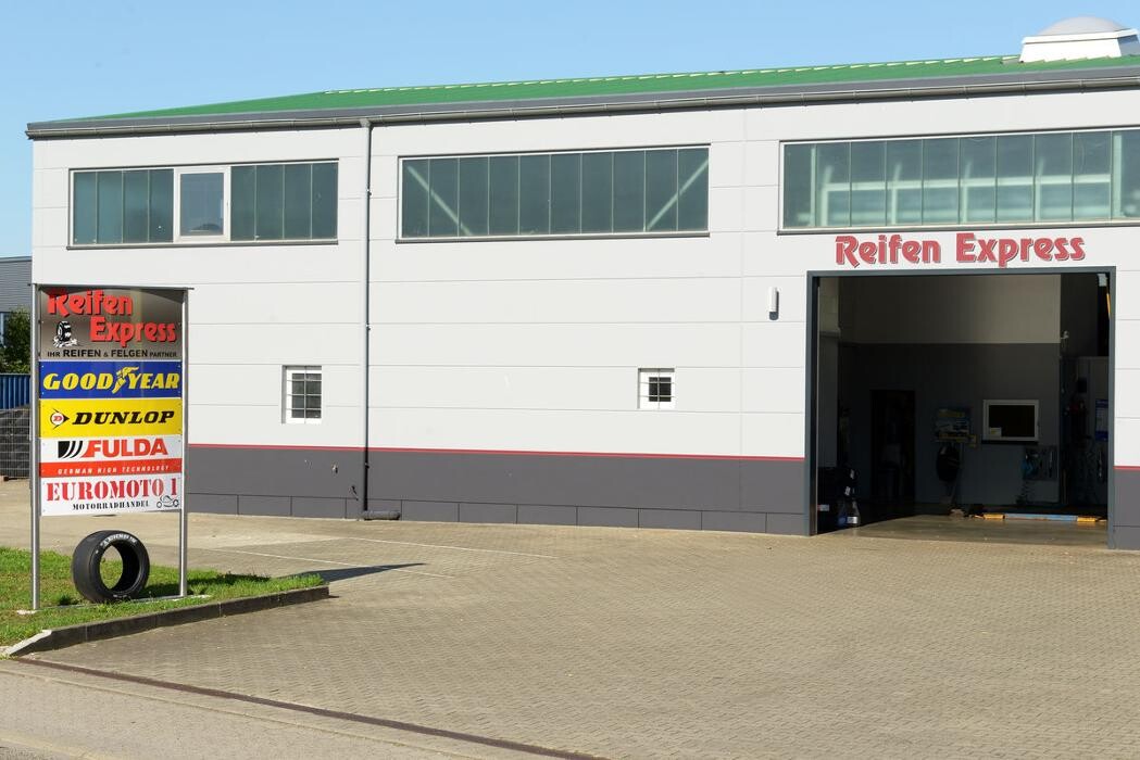 Bilder Reifen Express Inh. Michael Klein