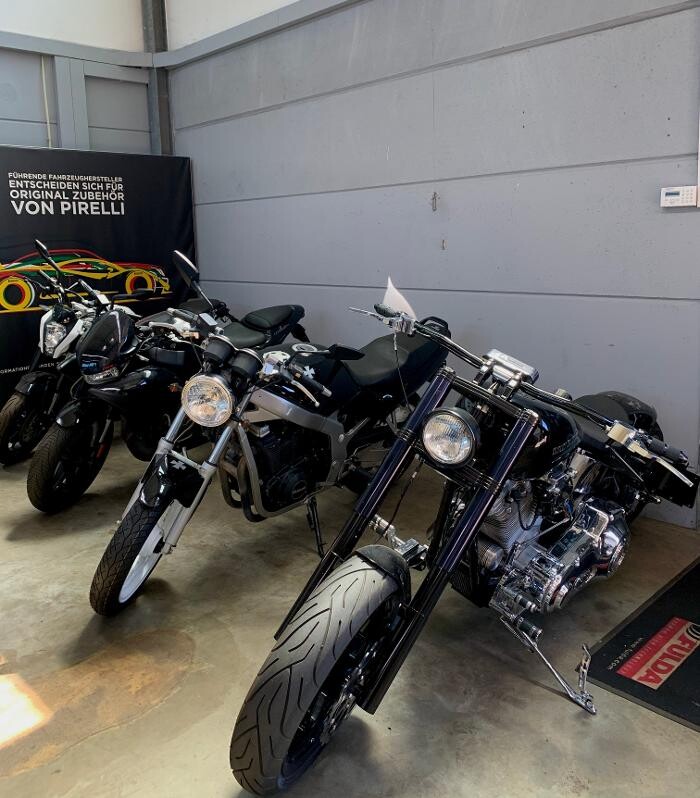 Bilder Reifen Express Inh. Michael Klein