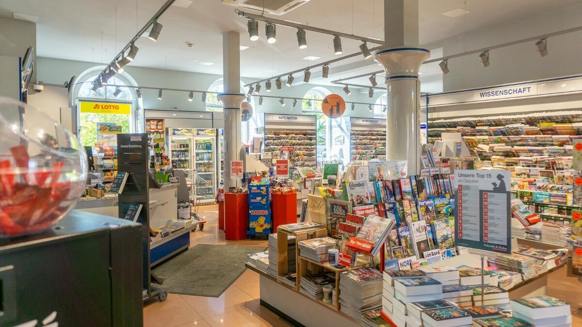 Bilder Schmitt & Hahn Buch und Presse im Bahnhof Villingen