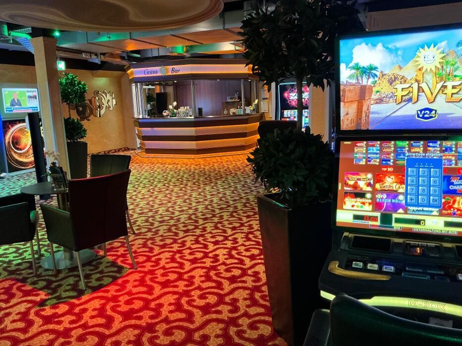 Bilder MERKUR SPIELHALLE Rahden