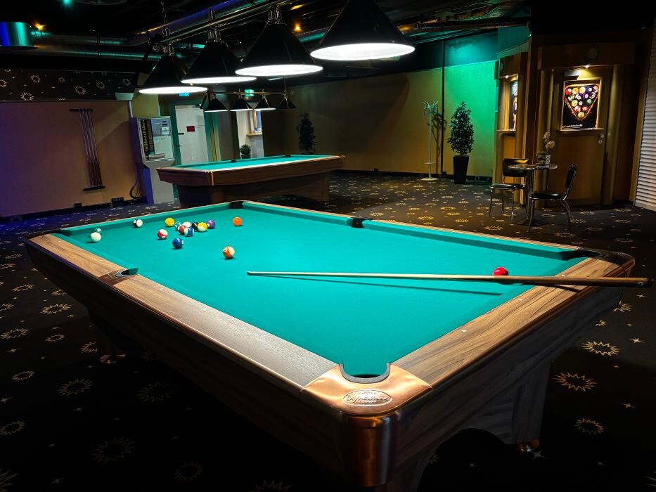 Bilder MERKUR SPIELHALLE Coburg