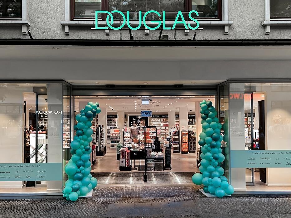 Bilder Douglas Hildesheim Hoher Weg