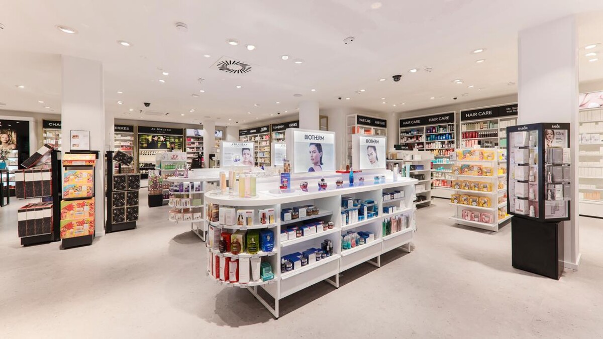 Bilder Douglas Hildesheim Hoher Weg