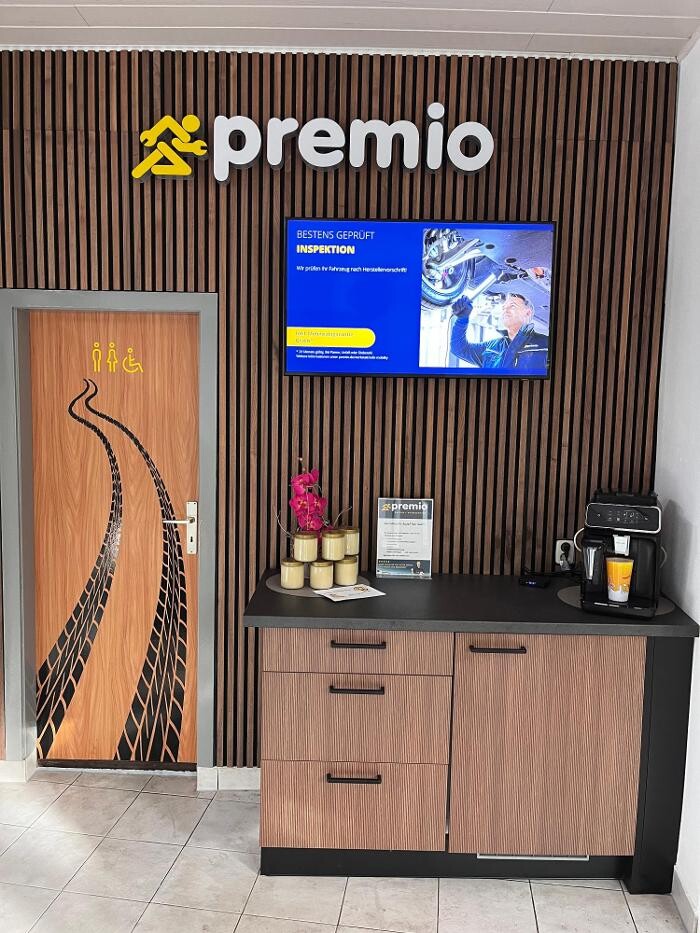 Bilder Premio Reifen + Autoservice Reifen Puchta