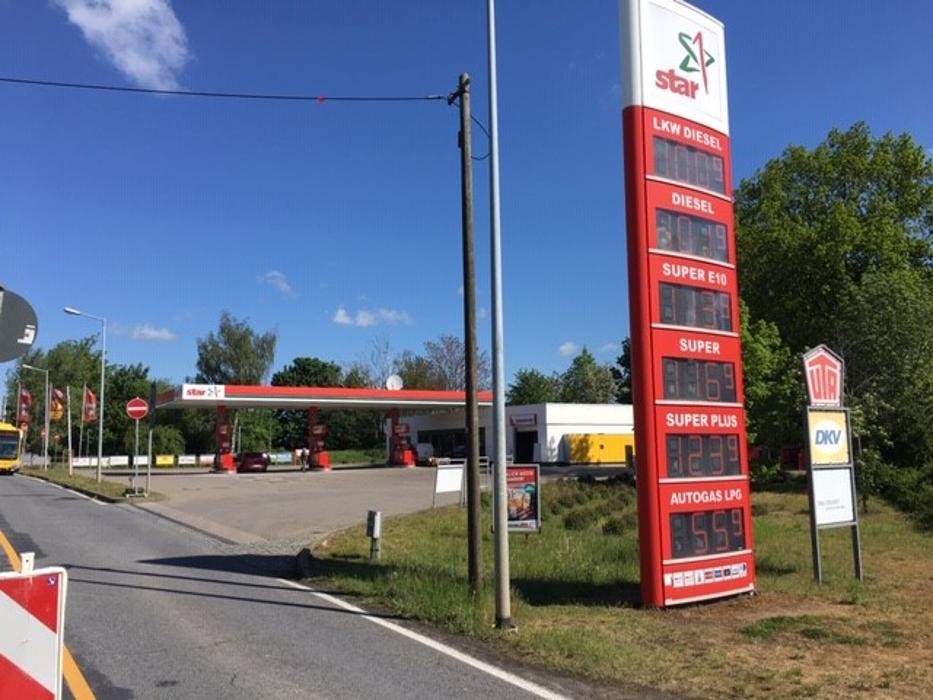 Bilder star Tankstelle