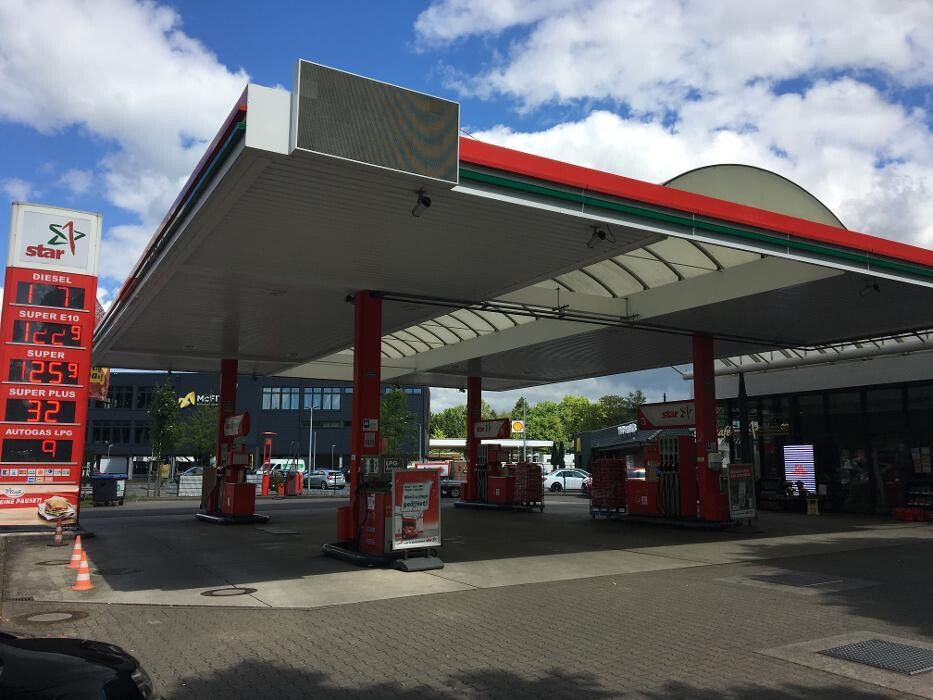 Bilder star Tankstelle