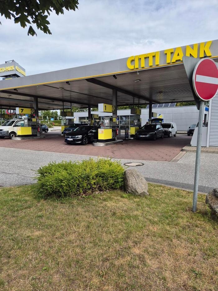Bilder CITTI Tankstelle