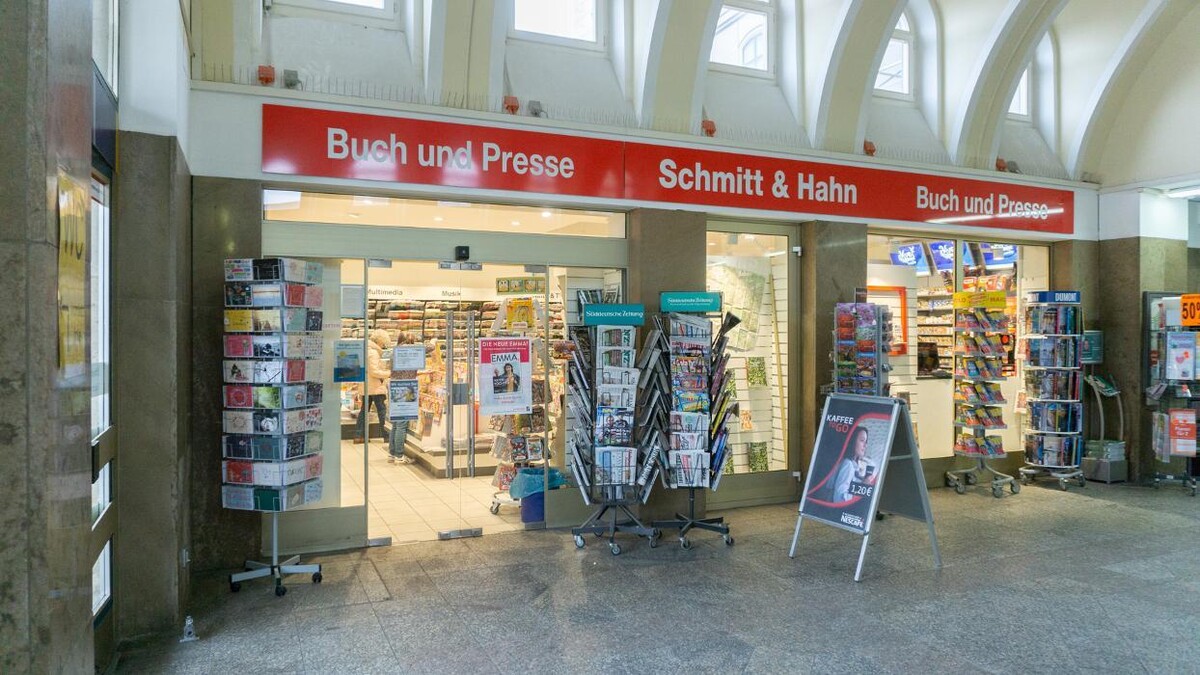 Bilder Schmitt & Hahn Buch und Presse im Bahnhof Fürth