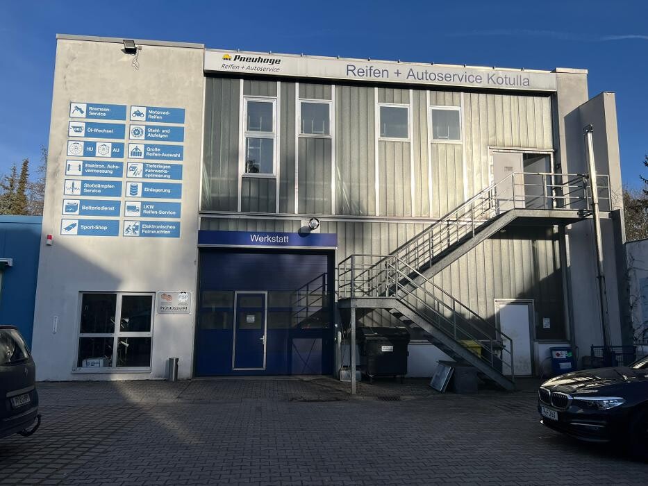 Bilder Pneuhage Reifen und Autoservice