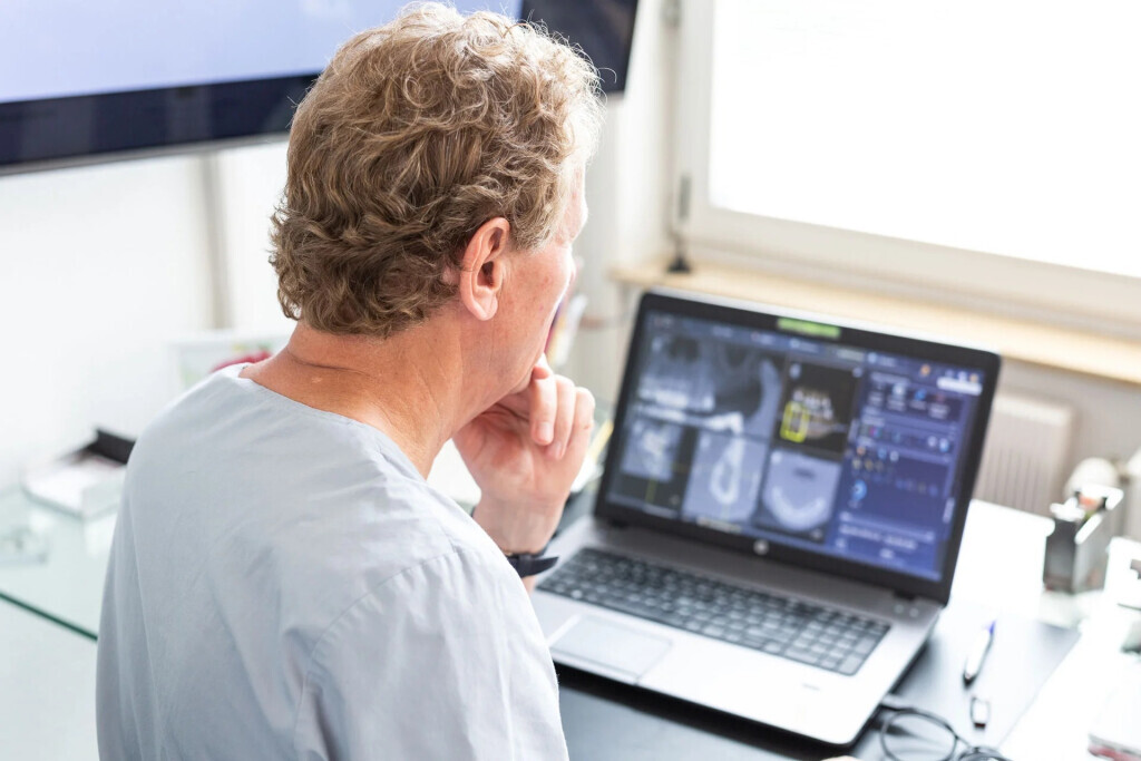 Bilder Ganzheitlicher Zahnarzt D.Klass & Dr. Gerstenberg